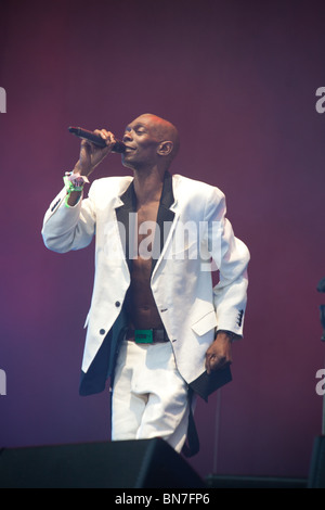 Faithless Auftritt beim Glastonbury Festival 2010 Stockfoto