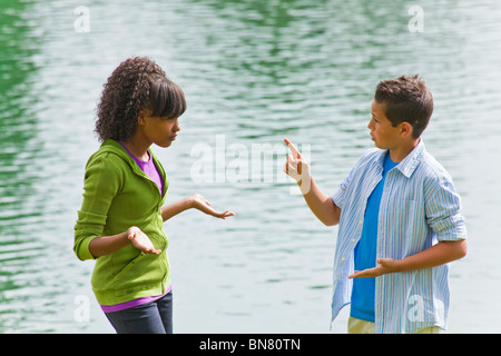 Kalifornien Multi ethnischen Rasse ethnisch African American Girl und kaukasischen junge.  Herr © Myrleen Pearson Stockfoto