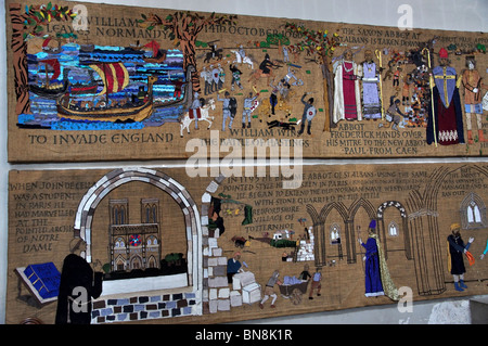 Wand Tapestery, Geschichte der Abtei St Albans Kathedrale St. Albans, Hertfordshire, England, Vereinigtes Königreich Stockfoto