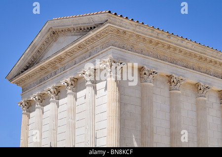 Maison Carrée, Nîmes Frankreich, ein alter römischer Tempel. Stockfoto