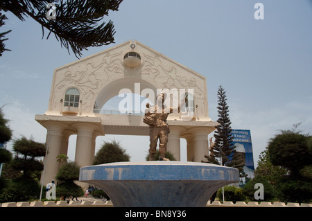 Afrika, Gambia. Hauptstadt von Banjul. Bogen 22 Stockfoto