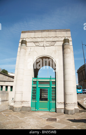 Sicherheit stand für Mersey-Tunnel in Liverpool UK Stockfoto