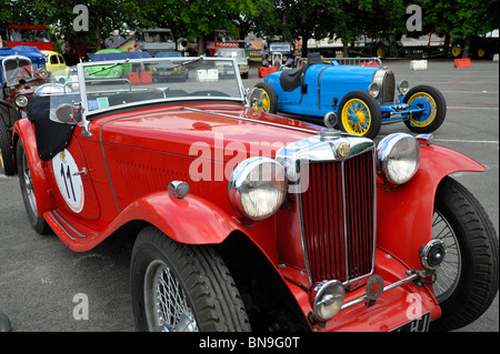 Oldtimer (1948) M.G.TC auf dem Display an Bressuire Deux-Sèvres Frankreich Stockfoto