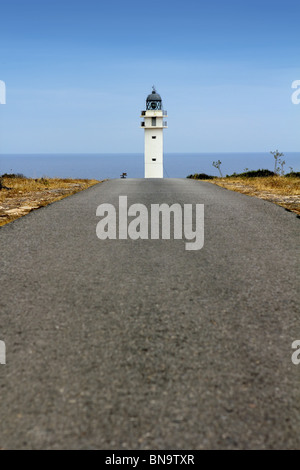 Barbaria Leuchtturm von Straße Perspektive Balearen Formentera Stockfoto