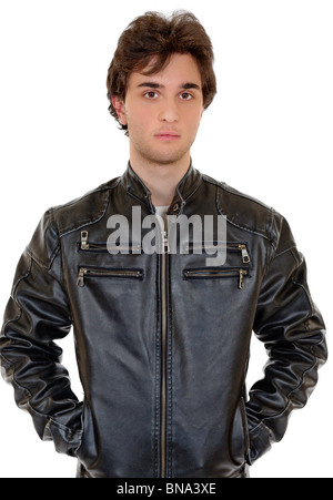 Porträt eines jungen Mannes in eine Lederjacke. Stockfoto