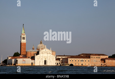 Blick Richtung San Giorgio Maggiore in den frühen Abendstunden Venedig Italien Stockfoto