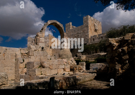 Innenhof der befestigten Turm Davids, auch bekannt als die Jerusalem-Zitadelle auf der alten Stadt von Ost-Jerusalem Israel Stockfoto