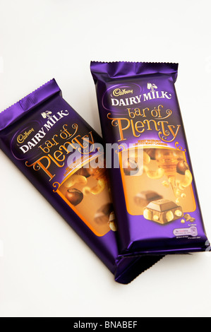 2 Cadbury Dairy Milk Bar of Plenty-bars Stockfoto