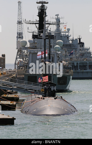 USS Boise ein Los Angeles nukleare powered Angriff u-Boot neben Besuch Portsmouth Naval Dockyard England UK Stockfoto