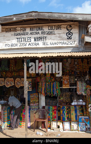 Afrika, Ghana, Accra. Accra Textile & Handwerkermarkt. Stockfoto