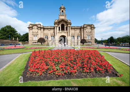 Cartwright Hall Lister Park, Bradford, West Yorkshire, Großbritannien Stockfoto