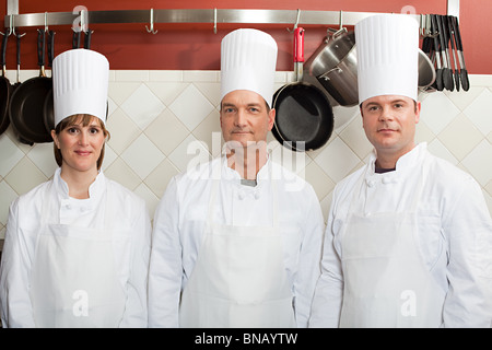 Köche in Großküchen, Porträt Stockfoto