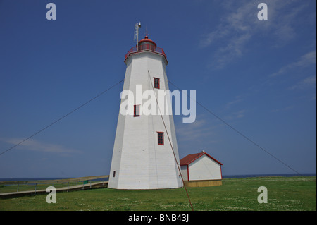 Miscou Leuchtturm auf Miscou Insel New Brunswick Kanada im Sommer Stockfoto