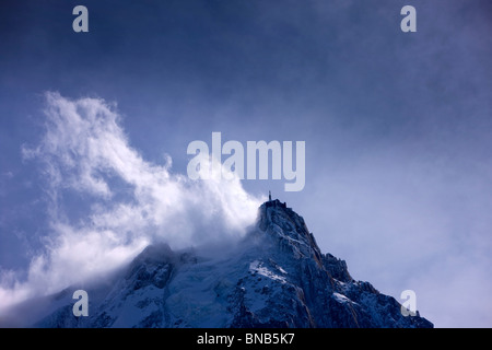 Mount Aguille du Midi auf 3842 m Altitute. Mont-Blanc-Massiv, Alpen. Chamonix, Frankreich. Stockfoto