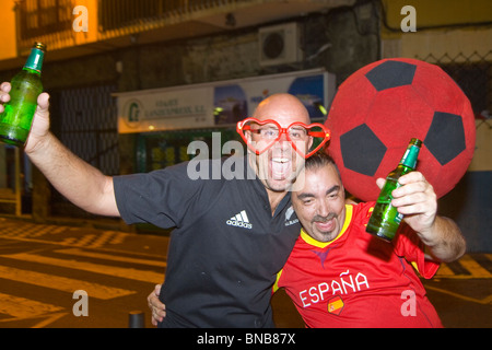 Reihe von Fotos von den Feierlichkeiten in Spanien nach dem WM-Finale zu gewinnen. Aufgenommen in Las Palmas de Gran Canaria Stockfoto