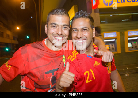 Reihe von Fotos von den Feierlichkeiten in Spanien nach dem WM-Finale zu gewinnen. Aufgenommen in Las Palmas de Gran Canaria Stockfoto