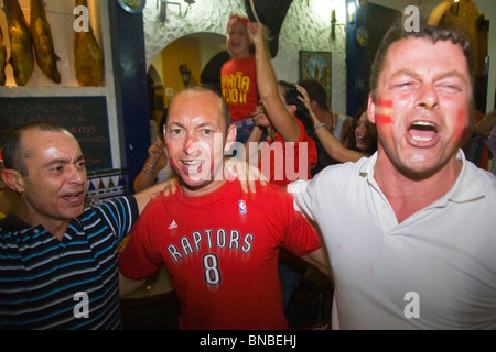 Reihe von Fotos von den Feierlichkeiten in Spanien nach dem WM-Finale zu gewinnen. Aufgenommen in Las Palmas de Gran Canaria Stockfoto