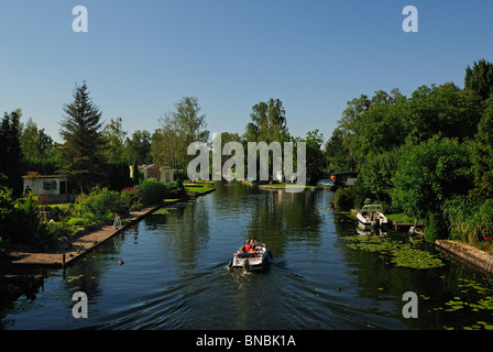 Neu-Venedig-Siedlung, am Wochenende nach Hause Siedlung. Rahnsdorf Bezirk, am Mueggelsee See, Köpenick, Berlin, Deutschland. Stockfoto