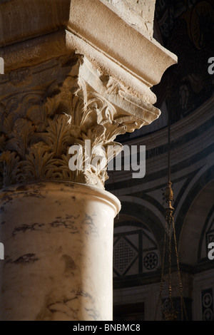 Florenz Kirche - wichtige Kapital aus San Miniato al Monte Stockfoto