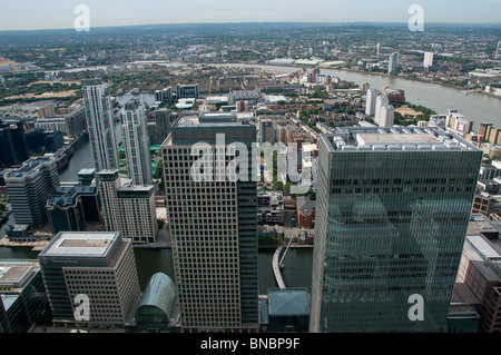 Ansicht von oben des Canary Wharf tower Stockfoto