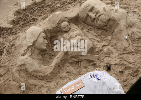 Sandskulpturen zeigt Krippe an Gabriels Wharf, Lambeth, London, SE1. Stockfoto