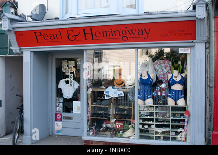Perle und Hemingway Straße Whitstable Kent England UK Hafen Stockfoto