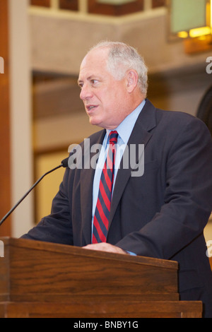 Gouverneur von Illinois Pat Quinn Kampagne Rede bei Unity Temple. Oak Park, Illinois. Stockfoto