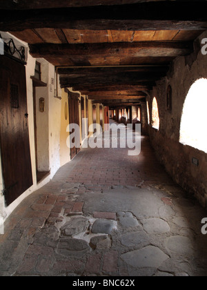 erhöhten überdachte Strasse, Brisighella, Italien Stockfoto