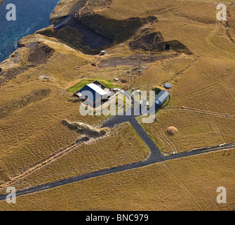 Bauernhof auf der isländischen Küste Stockfoto