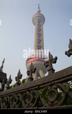 Oriental Pearl TV Tower Pudong in Shanghai Stockfoto