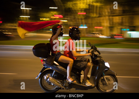 España, el Campeón Del Mundo - Spanien Weltmeister - spanische Fans Barcelona FIFA 2010 Stockfoto