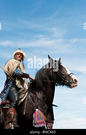 Mongolische Pferd Bogenschütze Re-enactment an der Tewkesbury Medieval Festival 2010. Stroud, Gloucestershire, England Stockfoto