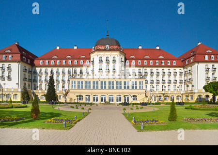 Sopot - Grand Hotel in der Nähe von Molo, Blick vom Strand, Polen Stockfoto