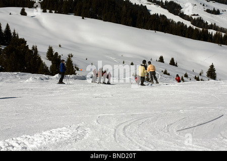 Skikurs auf Run auf die Alpe De Seis Selva Val Gardena Dolomiten Italien Stockfoto