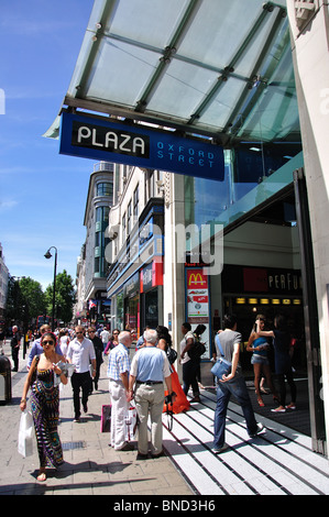 Plaza Shopping Centre, Oxford Street, West End, City of Westminster, Greater London, England, Vereinigtes Königreich Stockfoto