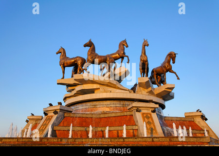 Das Denkmal für 10 Jahre von Unabhängigkeit, Berzengi, Ashgabat, Turkmenistan Stockfoto