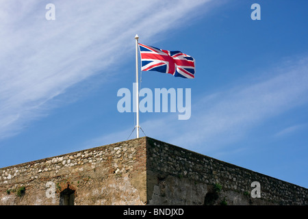 Union Jack über Gibraltar fliegen Stockfoto