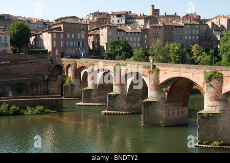 Brücke über den Fluss Tarn. Albi. Frankreich Stockfoto