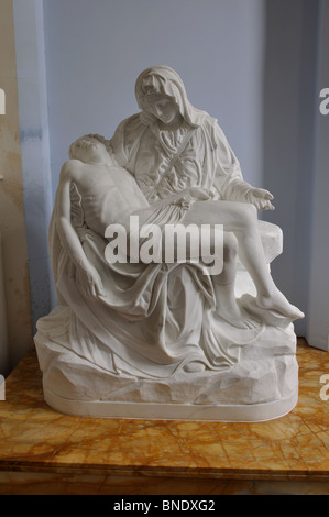 Pieta Skulptur in St. James Church, Alveston, Warwickshire, England, UK Stockfoto