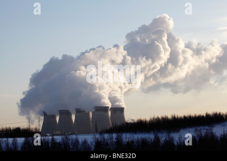 Ferrybridge macht abfahrende, Knotttingley, West Yorkshire, Januar 2010 Stockfoto