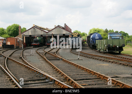 Lokschuppen, Didcot Railway Centre und Museum, Didcot, Oxfordshire. Great Western Railway GWR 4144, Trojaner 1340, 5029, 5267 Stockfoto