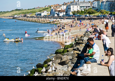 Direkt am Meer, Herne Bay, Kent, Großbritannien Stockfoto