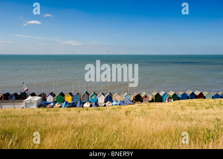 Strandhütten auf Meer, Herne Bay, Kent, Großbritannien Stockfoto