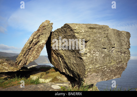 Ausgewogene devonischen Kalkstein auf der Castle Rock, Valley Of The Rocks, Exmoor, Devon Stockfoto