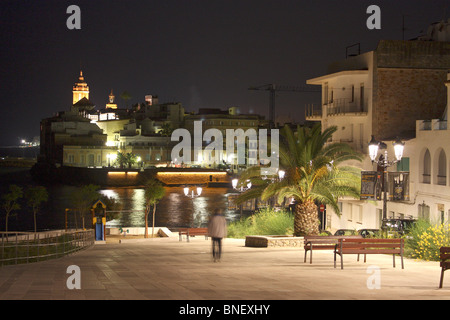 Nachtaufnahme von Sitges, Katalonien, Spanien. Stockfoto