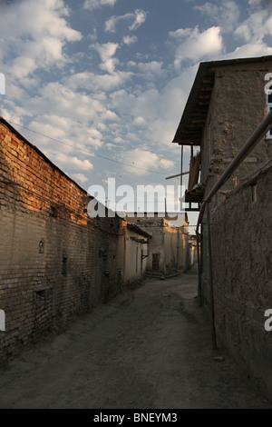 Blick in alte Buchara-Gasse Stockfoto