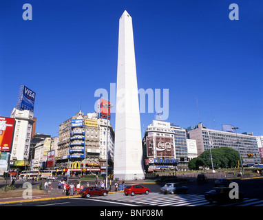 Obelisk In Avenue 9 De Julio, El Centro, Buenos Aires, Argentinien Stockfoto