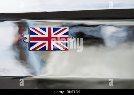 Mods vespa Chrom Custom scooter Seitenteil mit Union Jack Flagge Abzeichen Stockfoto