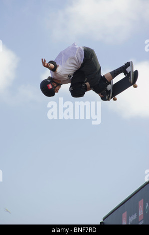 Weltweit besten Skater Tony Hawk in seiner Ausstellung in Barcelona als Teil seiner europäischen Skateboarding Stockfoto