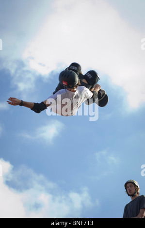 Weltweit besten Skater Tony Hawk in seiner Ausstellung in Barcelona als Teil seiner europäischen Skateboarding Stockfoto